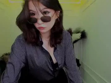 Mellsawertyq from Chaturbate