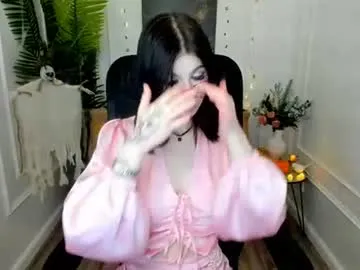 Mellsawertyq from Chaturbate