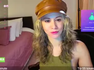 Girls: try live performances with matured performers, from dancing to quirks, in a variety of beautiful sex cams.