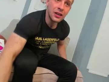 michael_tompsonn from Chaturbate is Freechat