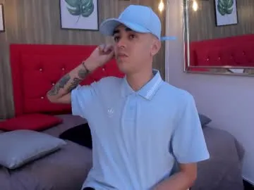 mick_johnsonn from Chaturbate is Freechat