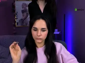 mikameovv from Chaturbate