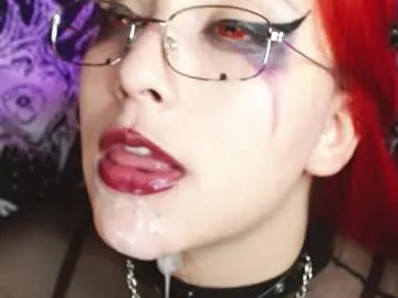 mikaskullcs from Chaturbate is Freechat