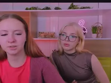 mila_glow from Chaturbate is Freechat