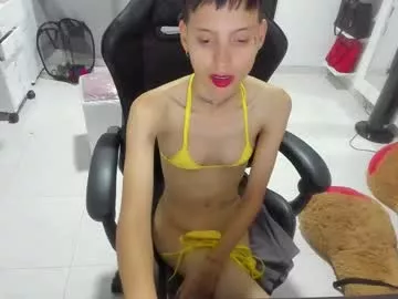 Minilolyi from Chaturbate