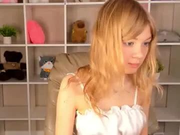 Minnie_collins from Chaturbate