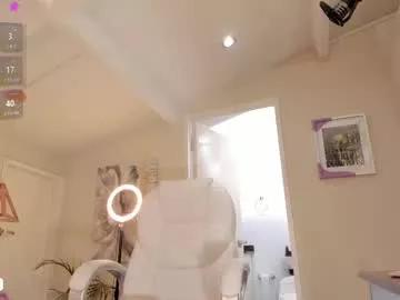Missketzaly from Chaturbate