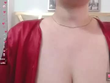 Mommyissuess_ from Chaturbate