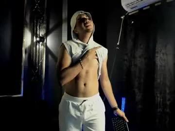 Mr_maximo from Chaturbate