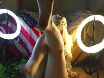 nikoli_naw from Chaturbate is Freechat