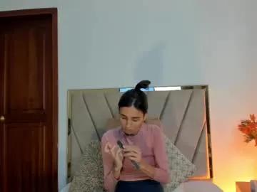 Ninacavallli from Chaturbate