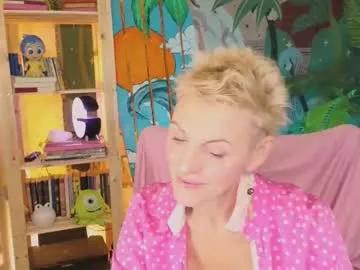 nymphvariety from Chaturbate is Freechat