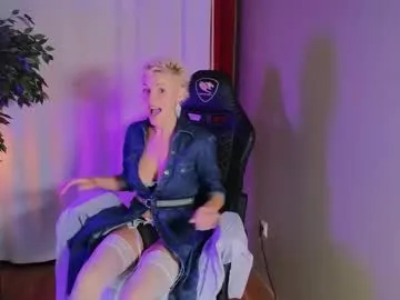 Girls: try live performances with matured performers, from dancing to quirks, in a variety of beautiful sex cams.