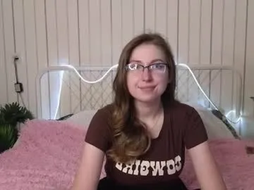 Oliviavele from Chaturbate