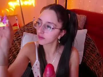 ozzy_clay from Chaturbate