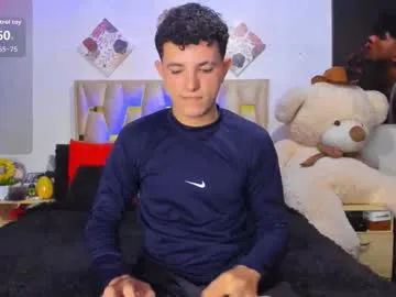 patrick_sanzzz from Chaturbate is Freechat