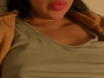 Petitgirl_ from Chaturbate