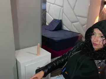 pettymoon from Chaturbate is Freechat