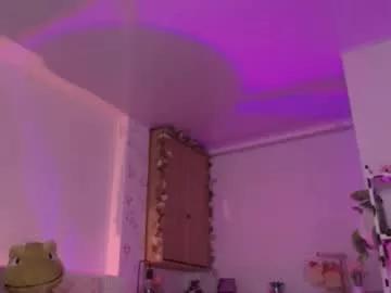queen_gummy from Chaturbate