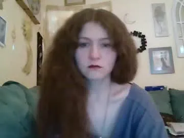 queencrimsonlvx from Chaturbate is Freechat