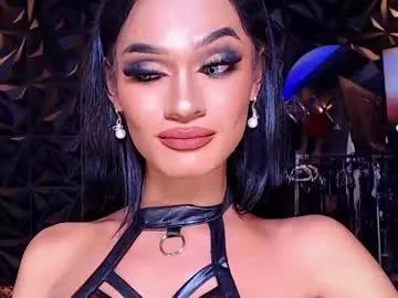 queenvalentinats from Chaturbate