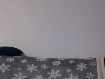 Rayann27 from Chaturbate
