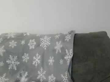 Rayann27 from Chaturbate