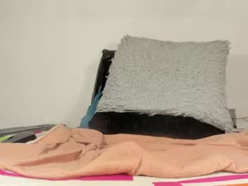 Reven_lilith from Chaturbate