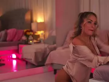 Girls: try live performances with matured performers, from dancing to quirks, in a variety of beautiful sex cams.