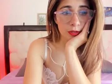 sara_roades from Chaturbate is Freechat