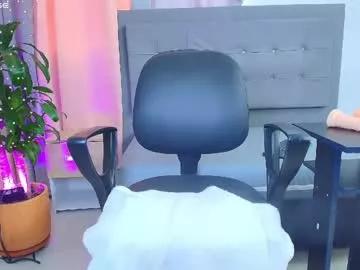 Saralandry from Chaturbate