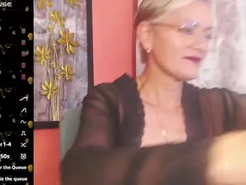 Girls: try live performances with matured performers, from dancing to quirks, in a variety of beautiful sex cams.