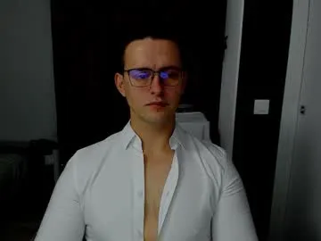 sexxymuscles4u on Chaturbate 