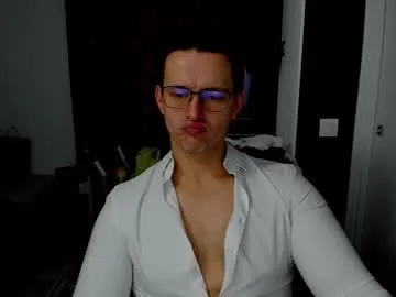 sexxymuscles4u on Chaturbate 
