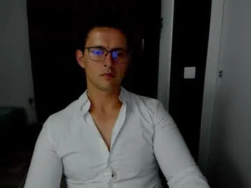 sexxymuscles4u on Chaturbate 