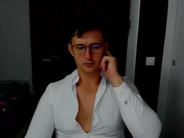 sexxymuscles4u on Chaturbate 