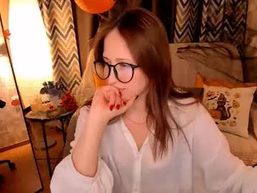 silvermoon_kira from Chaturbate is Freechat