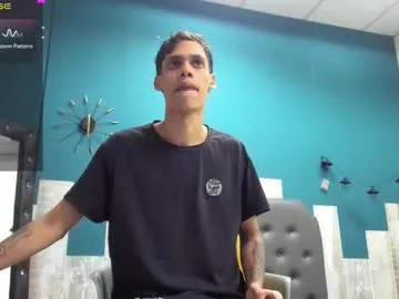 Stanlycupper333 from Chaturbate