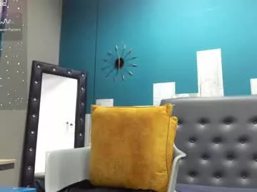 Stanlycupper333 from Chaturbate