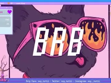 Sweet_bluee from Chaturbate