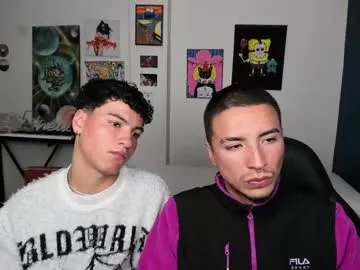 Girls: try live performances with matured performers, from dancing to quirks, in a variety of beautiful sex cams.