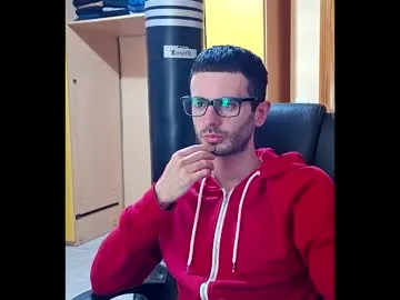 Theebigbooss from Chaturbate