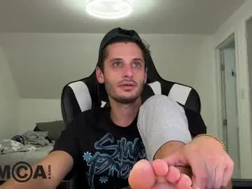 therealdylansdick from Chaturbate is Freechat