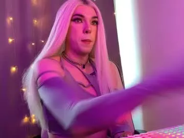 Tiffany_smitch from Chaturbate