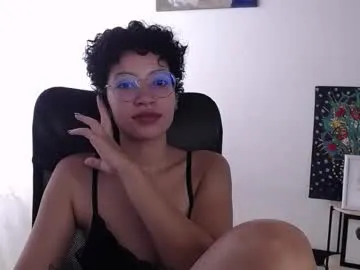 Treasuresz from Chaturbate