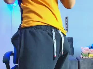 tylerwhiite_ from Chaturbate is Freechat