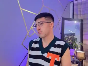 un_sluttyy from Chaturbate is Freechat