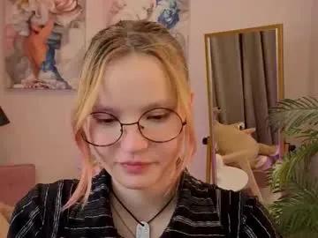 urgingeremma from Chaturbate is Freechat