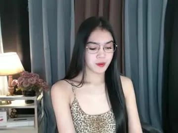 Urpretty_nix from Chaturbate