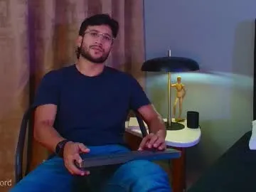 Valentinoford from Chaturbate